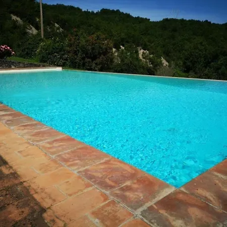 بيت للعطل In Rotecastello Mit Grill, Terrasse Und Garten San Venanzo