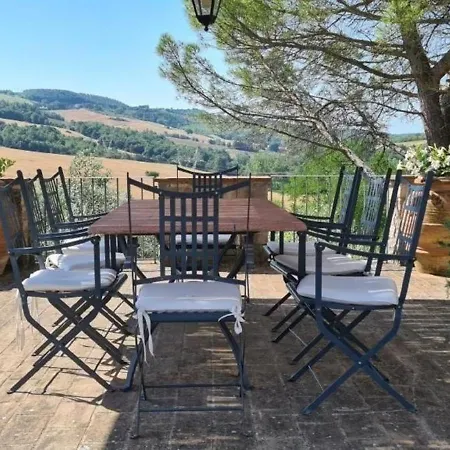 In Rotecastello Mit Grill, Terrasse Und Garten Holiday home